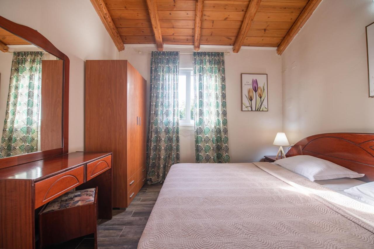 Stelios Stone House Sinarades Villa Kouramádes Dış mekan fotoğraf