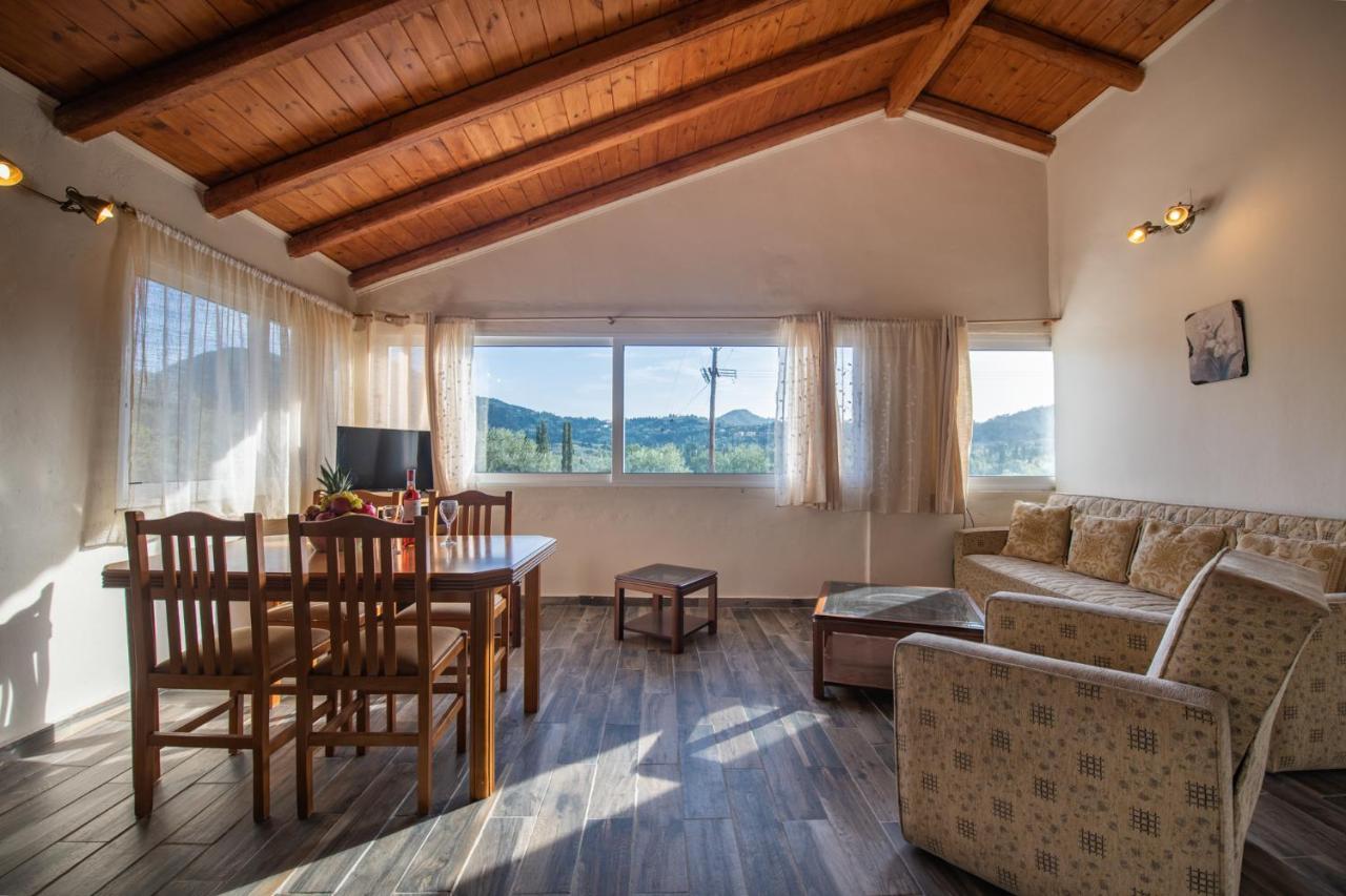 Stelios Stone House Sinarades Villa Kouramádes Dış mekan fotoğraf