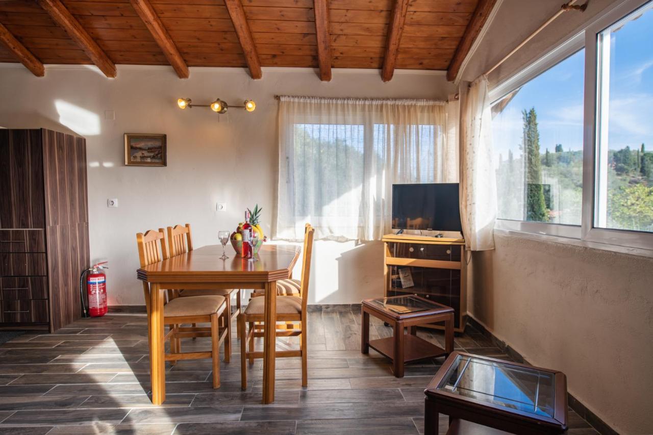 Stelios Stone House Sinarades Villa Kouramádes Dış mekan fotoğraf